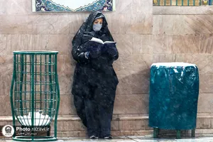 بارش برف در حرم مطهر رضوی