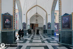 آماده&zwnj;سازی حرم مطهر رضوی در آستانه تشییع رهبر شهید انقلاب