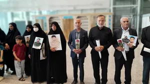 آغاز جشن های زیر سایه خورشید در هرمزگان با حضور خدام حرم امام رضا علیه السلام / گزارش تصویری