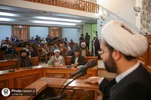 نشست صمیمی دانشجویان دانشگاه علوم اسلامی رضوی با رییس سازمان علمی و فرهنگی آستان قدس رضوی