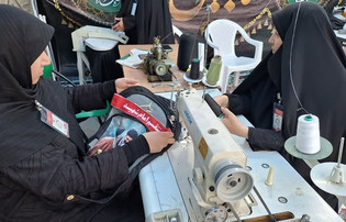 در پیِ آراستگیِ جامه؛ نمایشی از خدمت در خیاط‌خانه موکب امام رضا (ع) اراک
