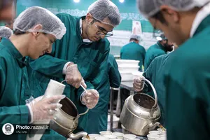 حضور رتبه&zwnj;های برتر کنکور سراسری و نخبگان علمی کشور در چایخانه حضرت رضا علیه&zwnj;السلام
