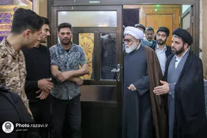 حضور تولیت آستان قدس در مراسم افطار مسجد امام&zwnj; حسین علیه&zwnj;السلام