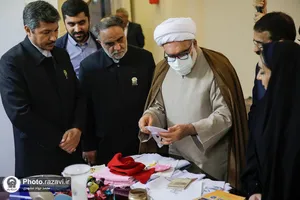 دیدار تولیت آستان قدس رضوی با دختران مرکز شکوه مهر