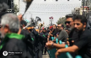 حضور دسته های عزاداری در خیابان&zwnj;های منتهی به حرم مطهر رضوی