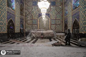 بارش برف پاییزی در حرم مطهر رضوی