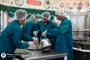 خدمت خادمیاران استان هرمزگان در حرم مطهر رضوی