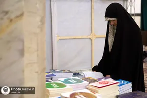 اعتکاف دختران نوجوان در حرم مطهر رضوی