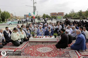 غبارروبی مزار شهید گمنام زائرشهر رضوی