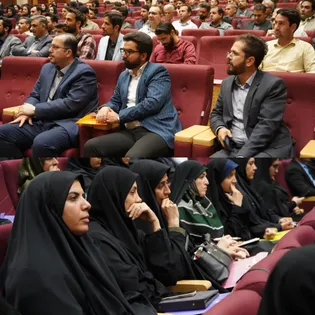 معماری انتخاب مشاوران کنکور خراسان رضوی را توانمند می‌کند