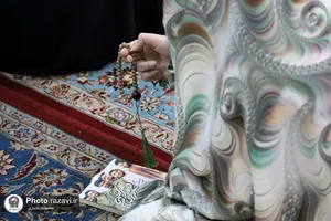قرائت زیارت ام داوود در موسسه جوانان آستان قدس رضوی