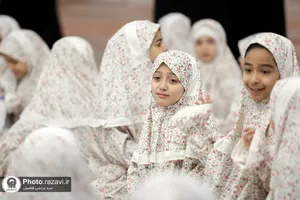 گردهمایی دختران ماه