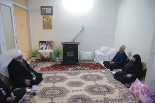 دیدار تولیت آستان قدس رضوی با خانواده شهیدان نظام دوست و آدینه