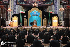 عزاداری سنتی شب ششم محرم در &laquo;حسینیه حرم&raquo;