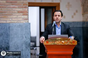 جلسه دفاع از پایان&zwnj;نامه در حرم مطهر رضوی