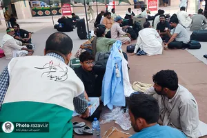 خدمت رسانی به زائران اربعین حسینی در مرز میرجاوه