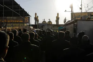 تشرف کاروان خدام حرم امام رضا علیه‌السلام به حرم امامین کاظمین