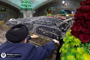 آیین تعویض پوش ضریح منور رضوی در آستانه ماه محرم