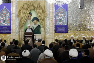 مراسم عمامه‌گذاری طلاب حوزه علمیه خراسان