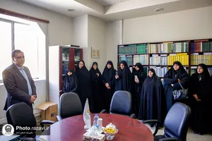 بازدید کارکنان آستان قدس رضوی از موسسه چاپ و انتشارات رضوی