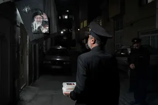 توزیع ۲۰ هزار پرس غذای متبرک به یاد رهبر شهید انقلاب-۲