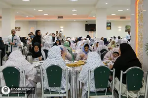تشرف مددجویان موسسه خیریه توانبخشی همدم فتح المبین به حرم مطهر رضوی