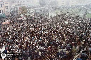 حرم مطهر رضوی؛ کانون انقلاب در مشهد-1