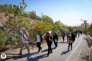پیاده روی خانوادگی کارکنان آستان قدس رضوی