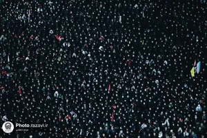 اقامه نماز بر پیکر مطهر رهبر شهید انقلاب در حرم مطهر رضوی