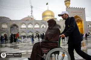 بارش باران بهاری در حرم مطهر رضوی