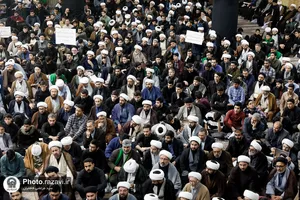 مراسم بزرگداشت شهدای سانحه هوایی رئیس جمهور و هیئت همراه در مشهد