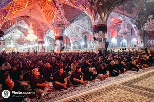 حرم مطهر رضوی در شب اربعین حسینی 