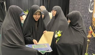 آیین تجلیل از ۲۰ خانواده شهید در تهران برگزار شد