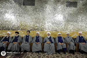 اعطای احکام سرکشیک&zwnj;ها و معاونان کشیک خدام حرم مطهر رضوی