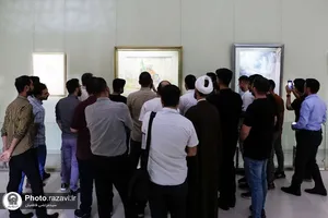 تشرف دانشجویان هنر دانشگاه تهران به حرم مطهر رضوی