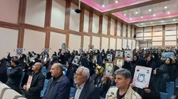 امام‌جمعه بروجرد: مادران و همسران شهدا الگوی صبر و مقاومت هستند