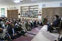میزبانی امام‌جمعه خراسان جنوبی از خادمان کاروان زیر سایه خورشید