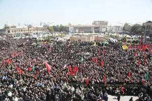 حماسه پرشور همدانی&zwnj;ها در بدرقه پیکر سپهبد شهید &laquo;شادمانی&raquo; + تصاویر