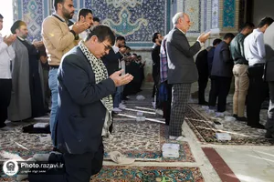 اقامه نماز عید سعید فطر در حرم مطهر رضوی - 2