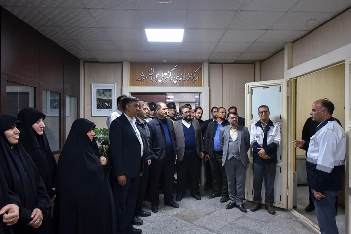 بازدید خدام حرم مطهر رضوی از پایگاه‌های مدیریت بحران شهرداری مشهد