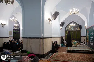 اعتکاف دانش&zwnj;آموزان دختر مدارس امام رضا علیه&zwnj;السلام در حرم مطهر رضوی