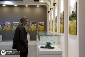بازدید کارکنان و خدام حرم مطهر رضوی از نمایشگاه رواق خدمت