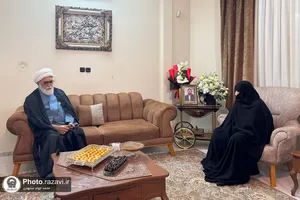 دیدار تولیت آستان قدس رضوی با خانواده شهیدان نظری