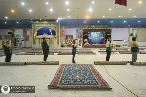اهدای فرش&zwnj;های آستان قدس رضوی به مصلی المهدی زابل