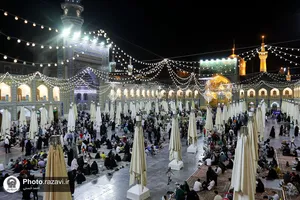 حال و هوای حرم مطهر رضوی در شب عید غدیر