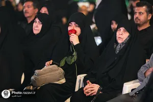 عزاداری شب تاسوعای حسینی در اجتماع مردمی میدان جانباز مشهد