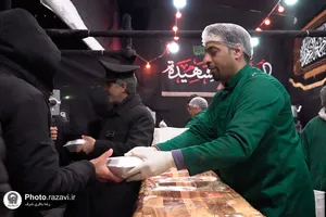 پذیرایی از زائران بارگاه منور رضوی در مواکب حرم مطهر