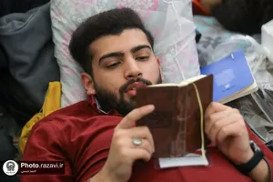 اعتکاف نوجوانان در حرم مطهر رضوی