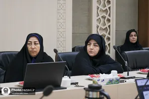 رونمایی از نشریات سازمان انتقال خون موجود در گنجینه رضوی