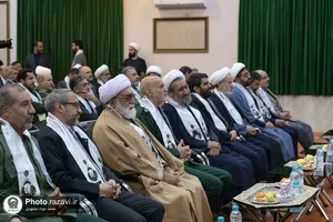 دیدار تولیت آستان قدس رضوی با فرماندهان، پاسداران و بسیجیان سپاه امام رضا(ع)